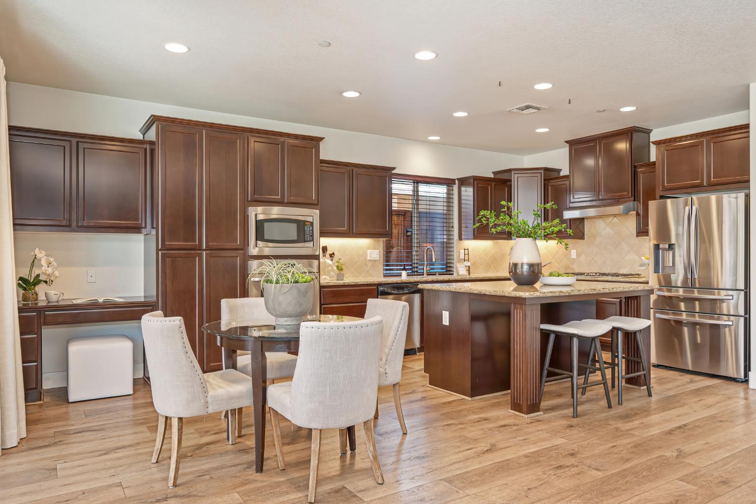 12425 Kibbie Lake Way