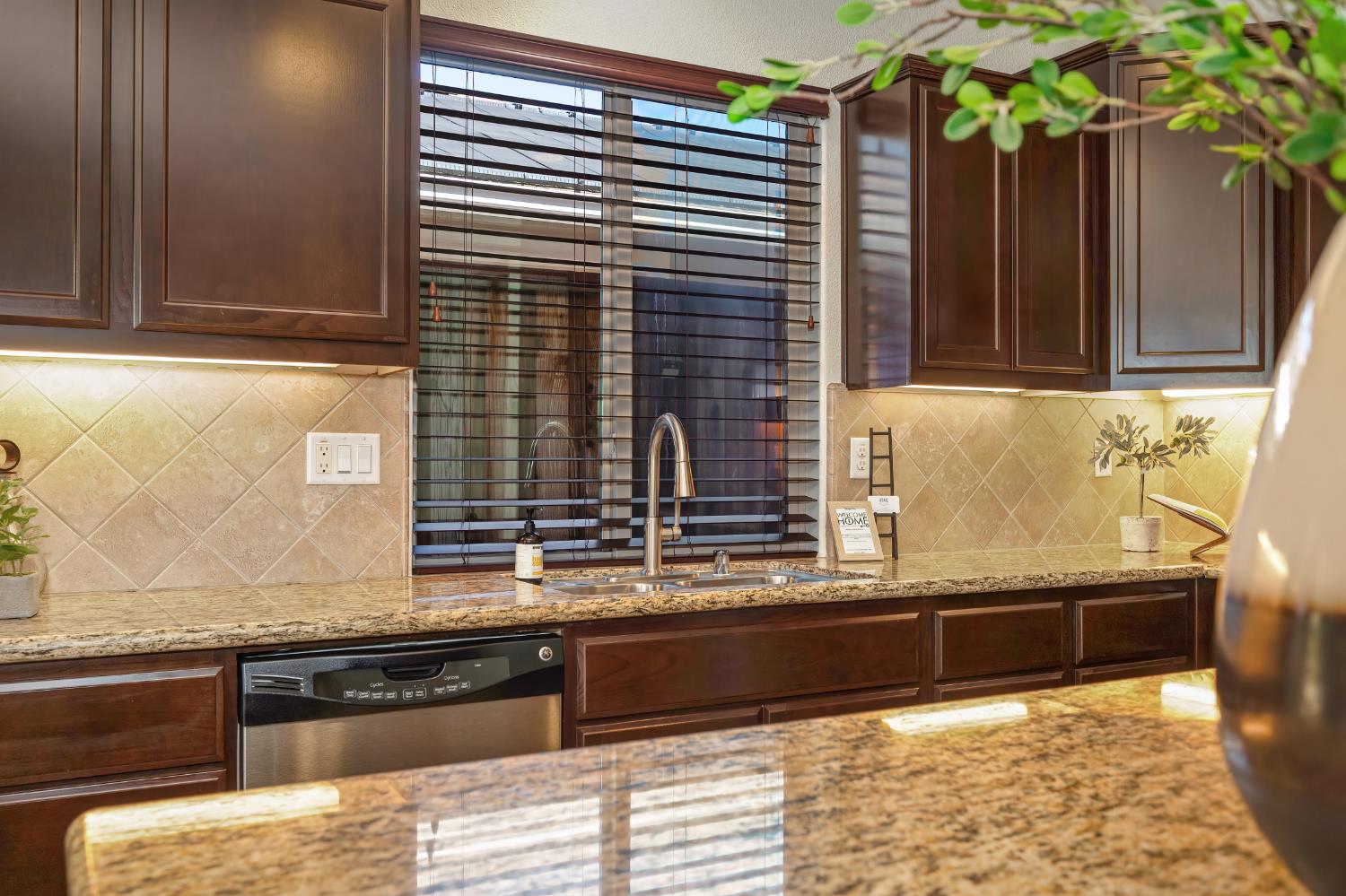 12425 Kibbie Lake Way