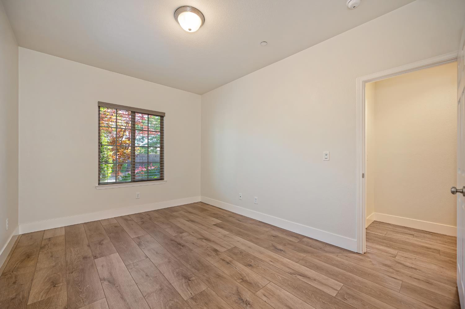 12425 Kibbie Lake Way
