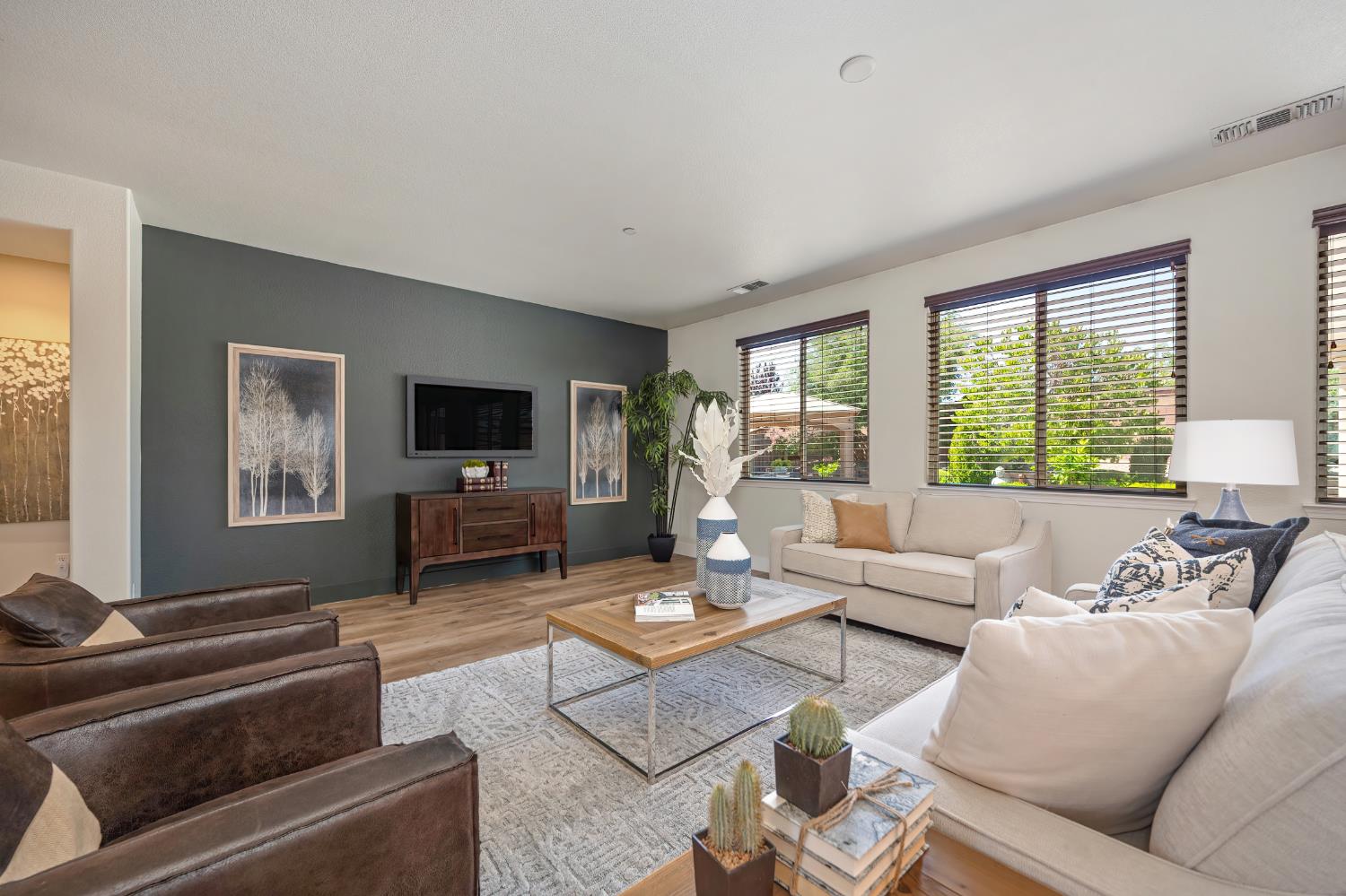 12425 Kibbie Lake Way