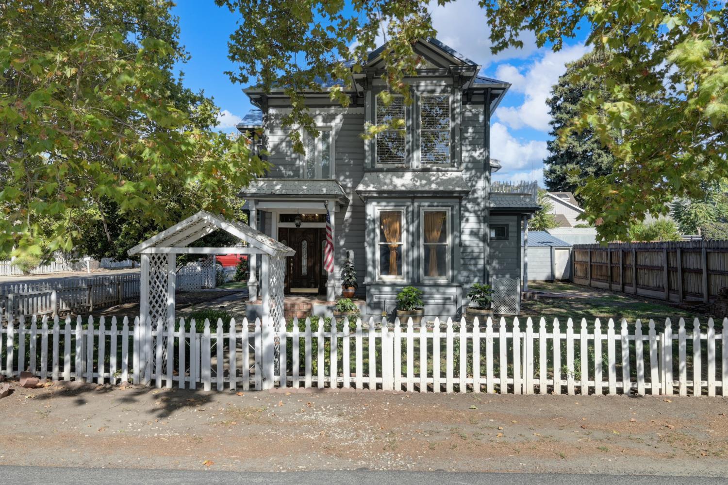 104 S Church Street