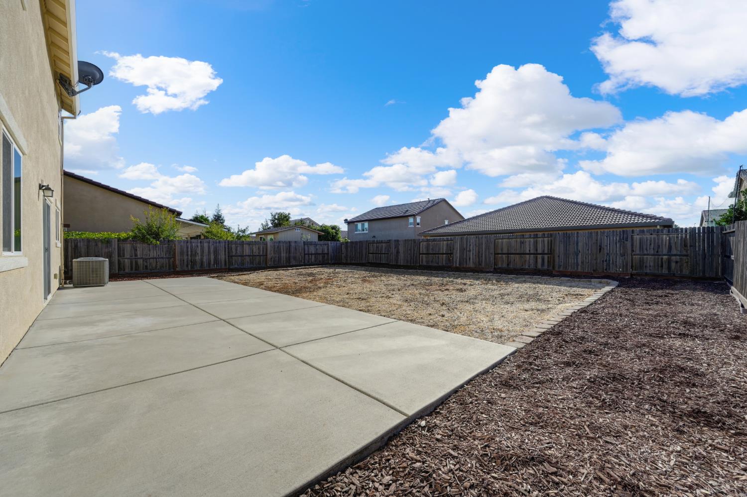 5833 Dulwich Way