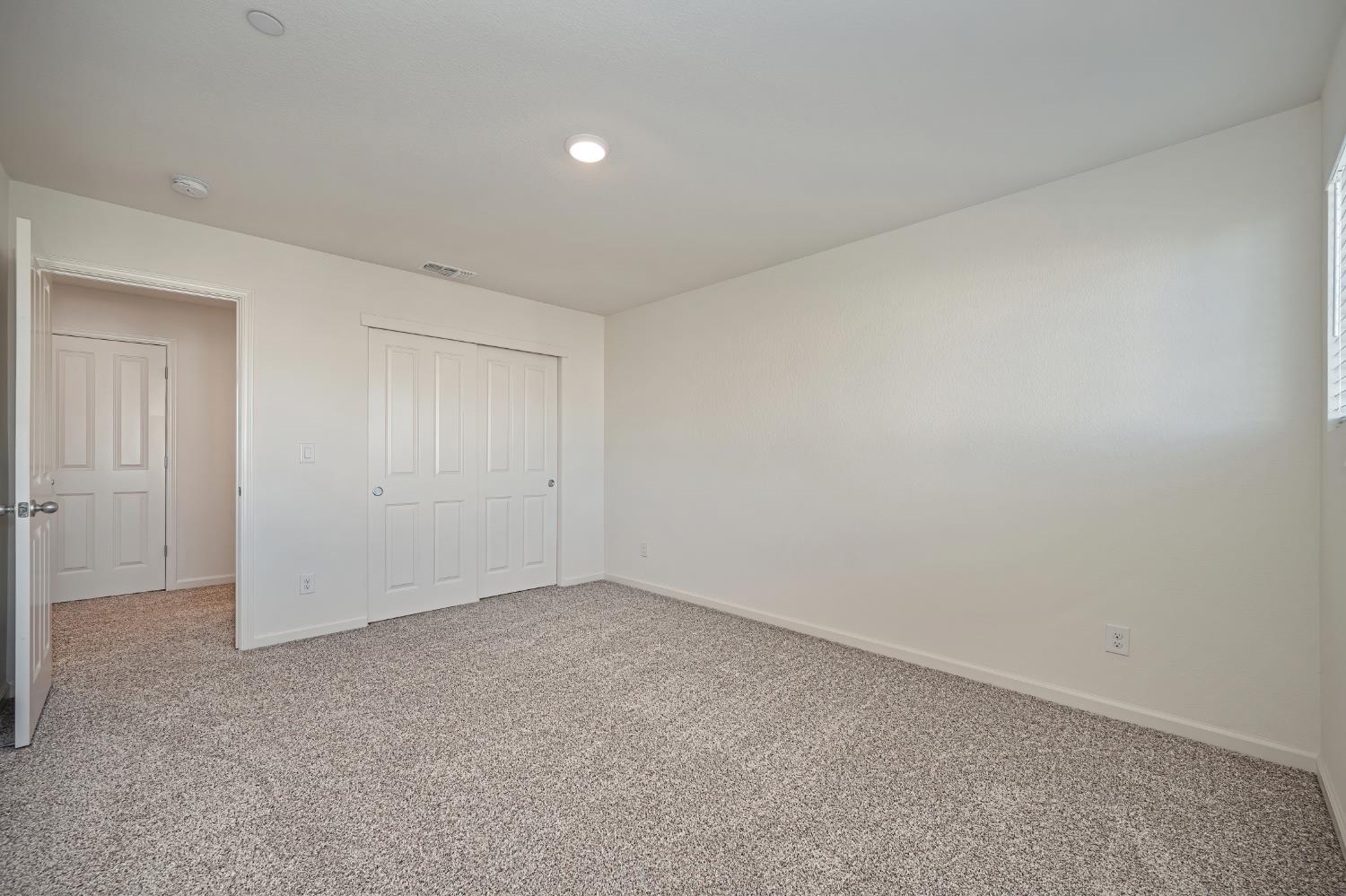 5833 Dulwich Way