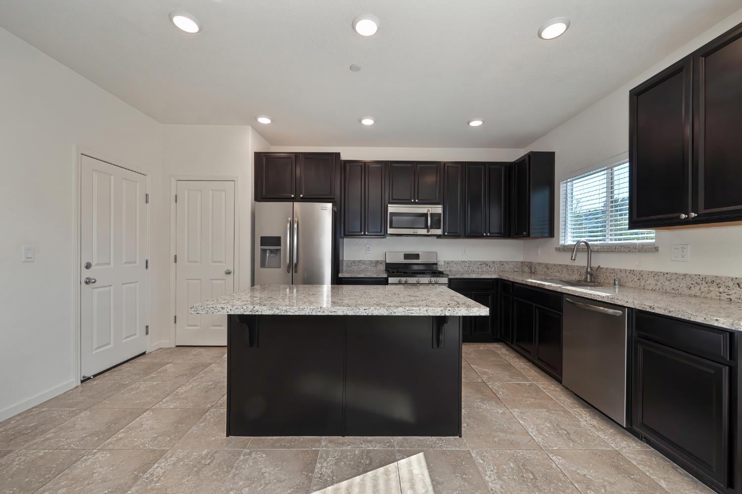 5833 Dulwich Way