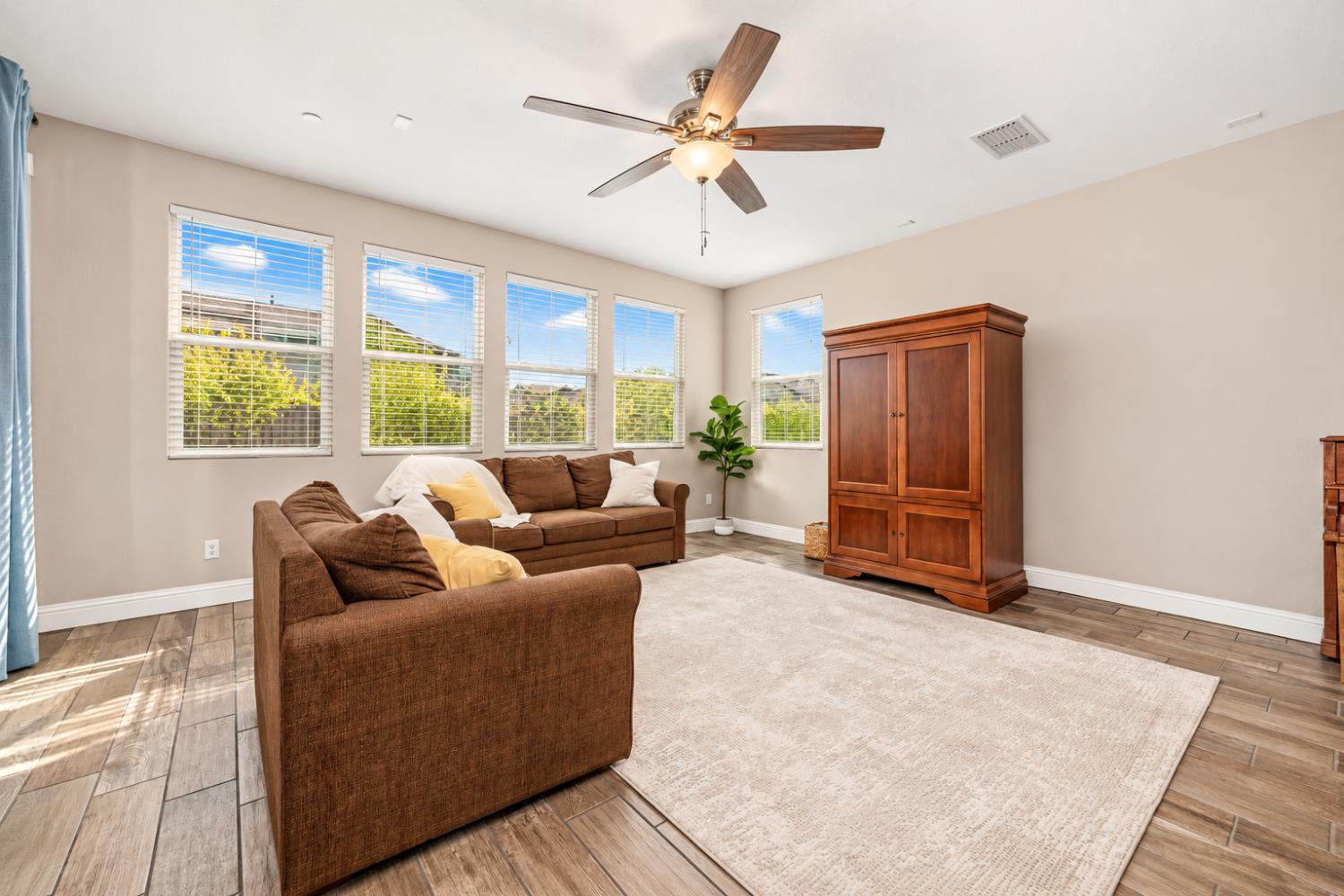 12690 Evanston Way