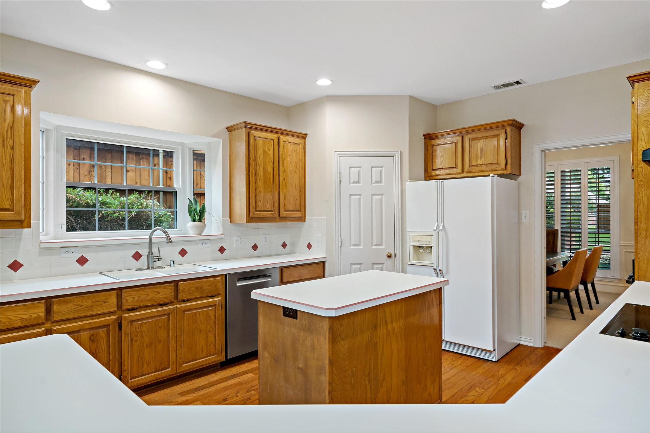 6421 Blacktree Drive