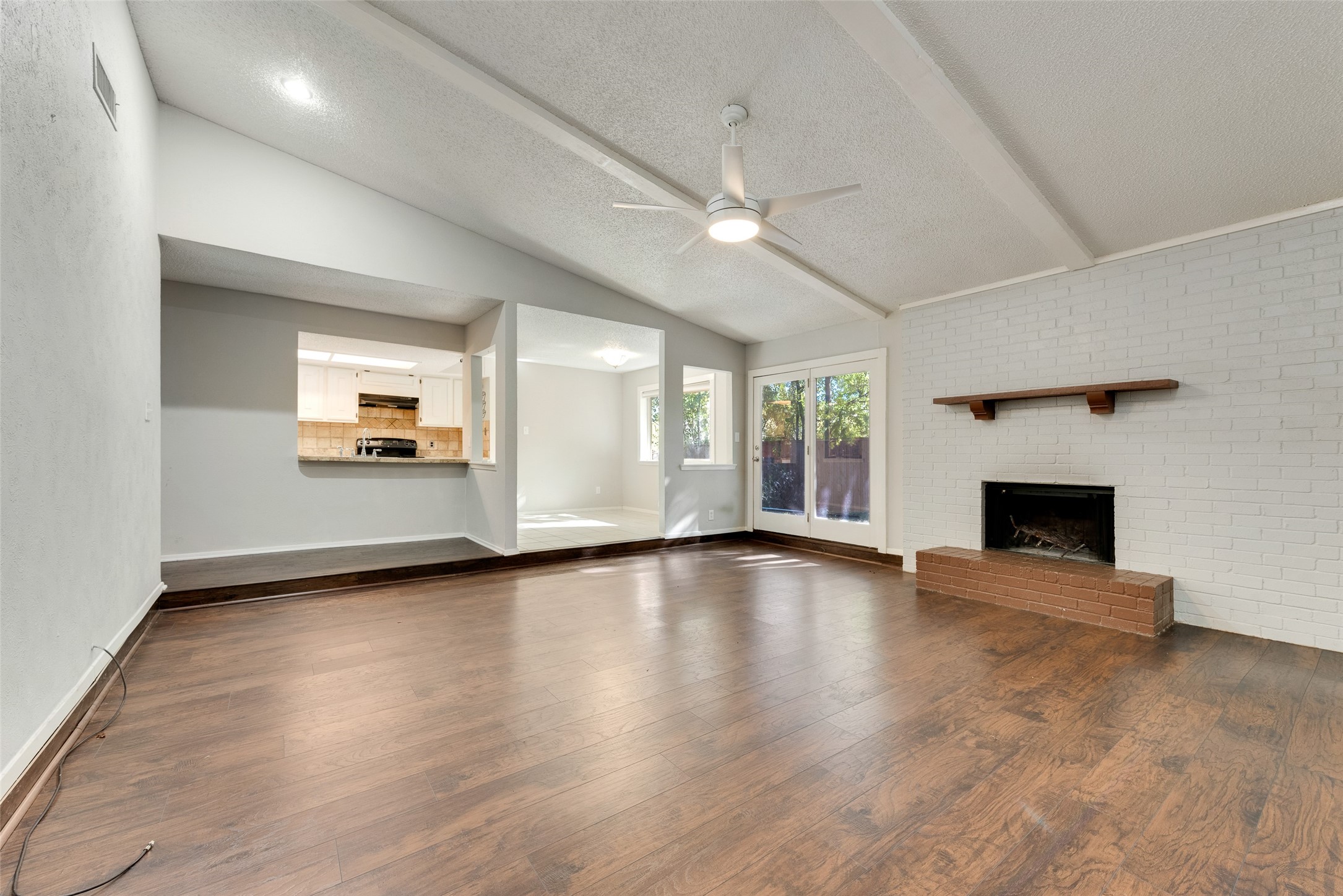 1910 Bedrock Lane