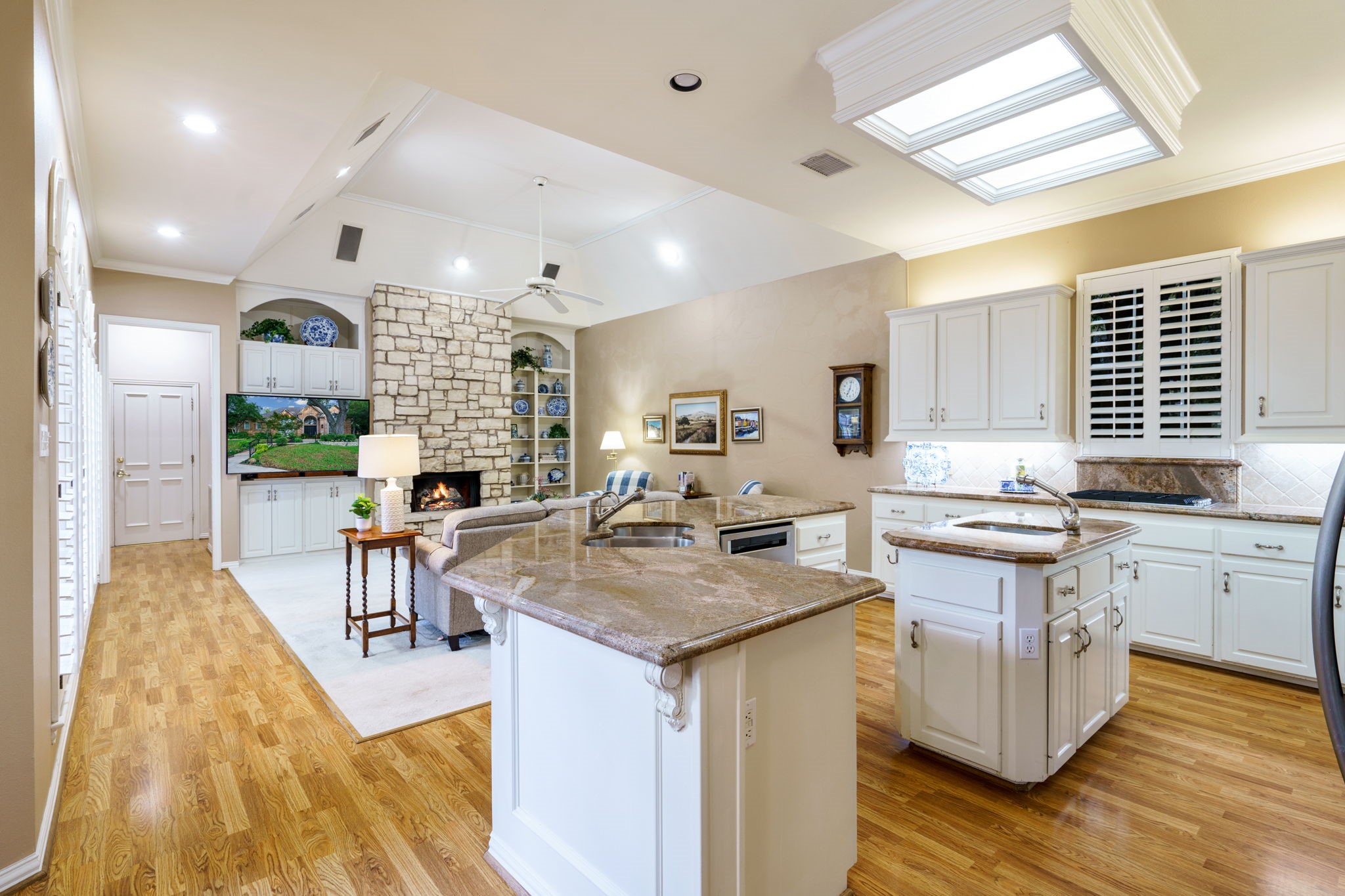 5100 Sunningdale Court