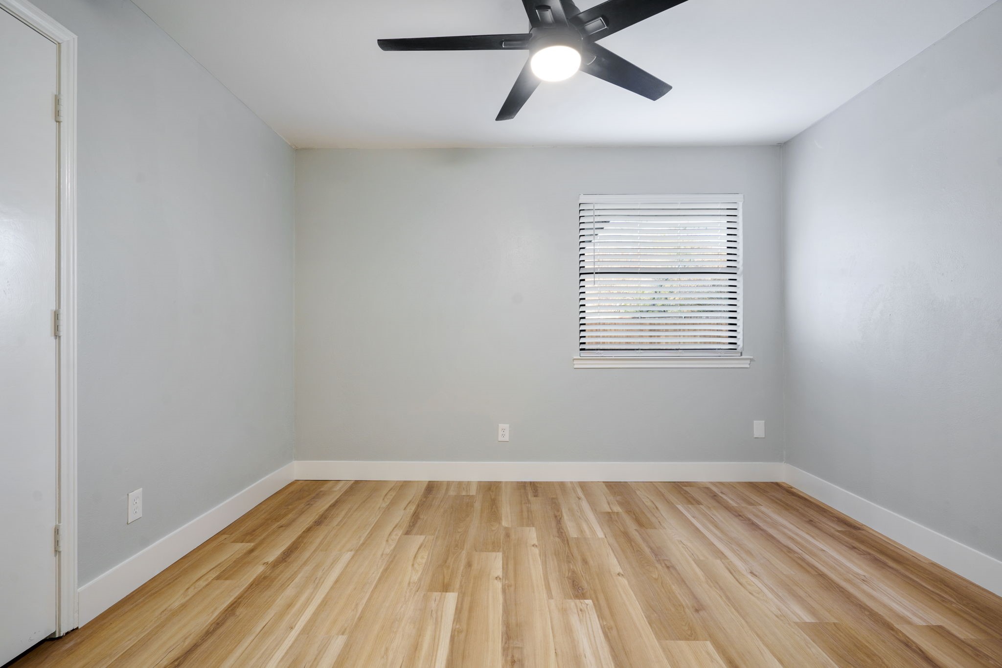 2408 Huntington Drive