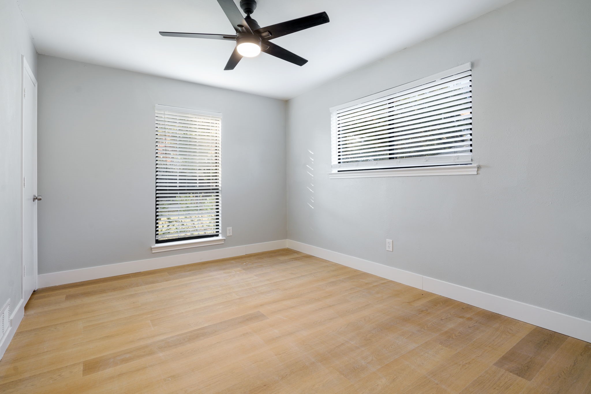 2408 Huntington Drive