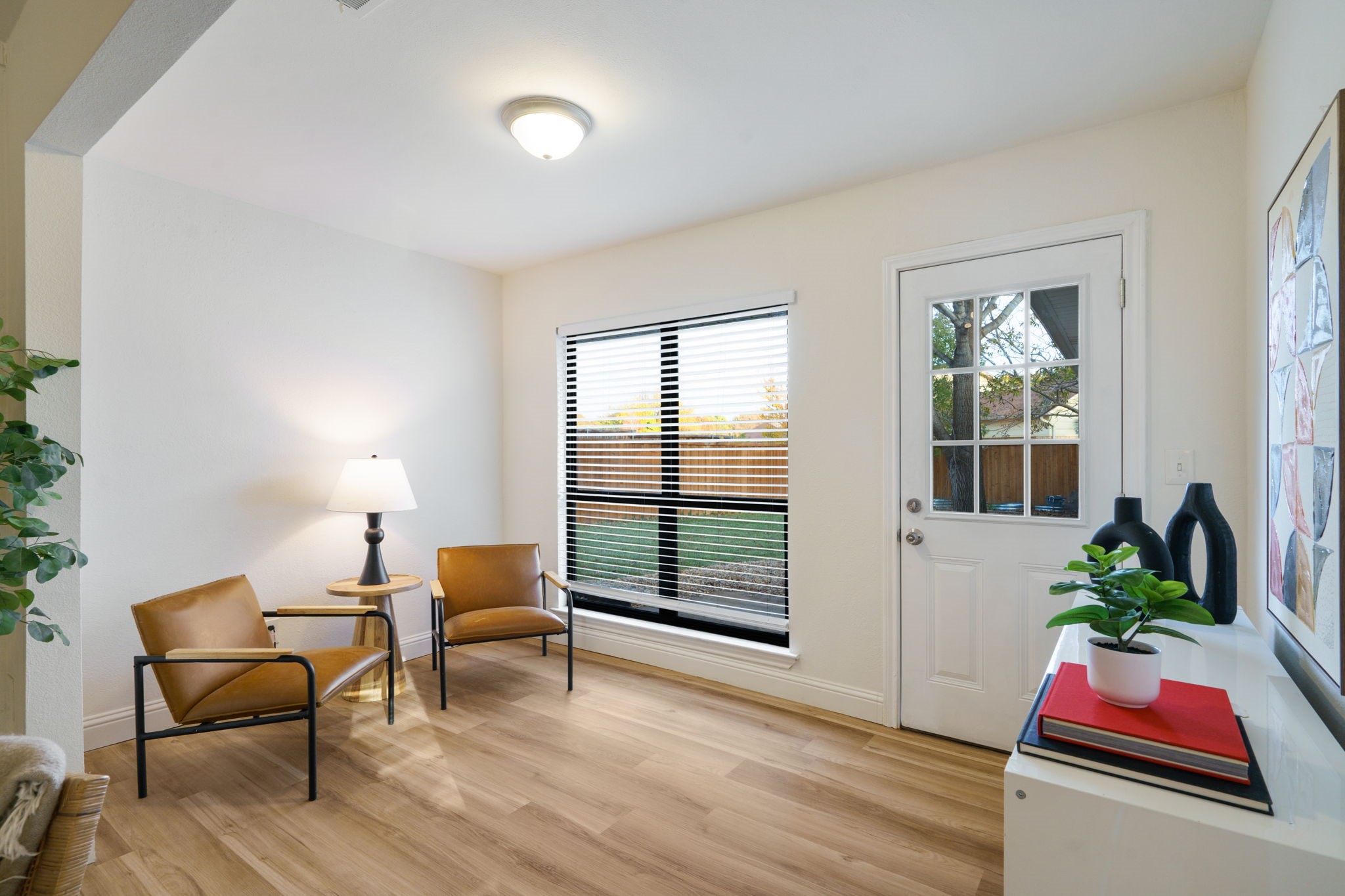 2408 Huntington Drive