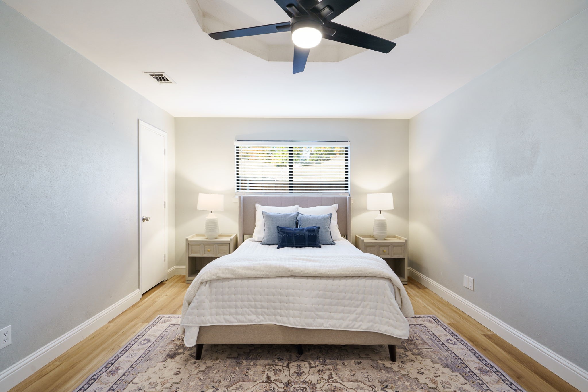 2408 Huntington Drive