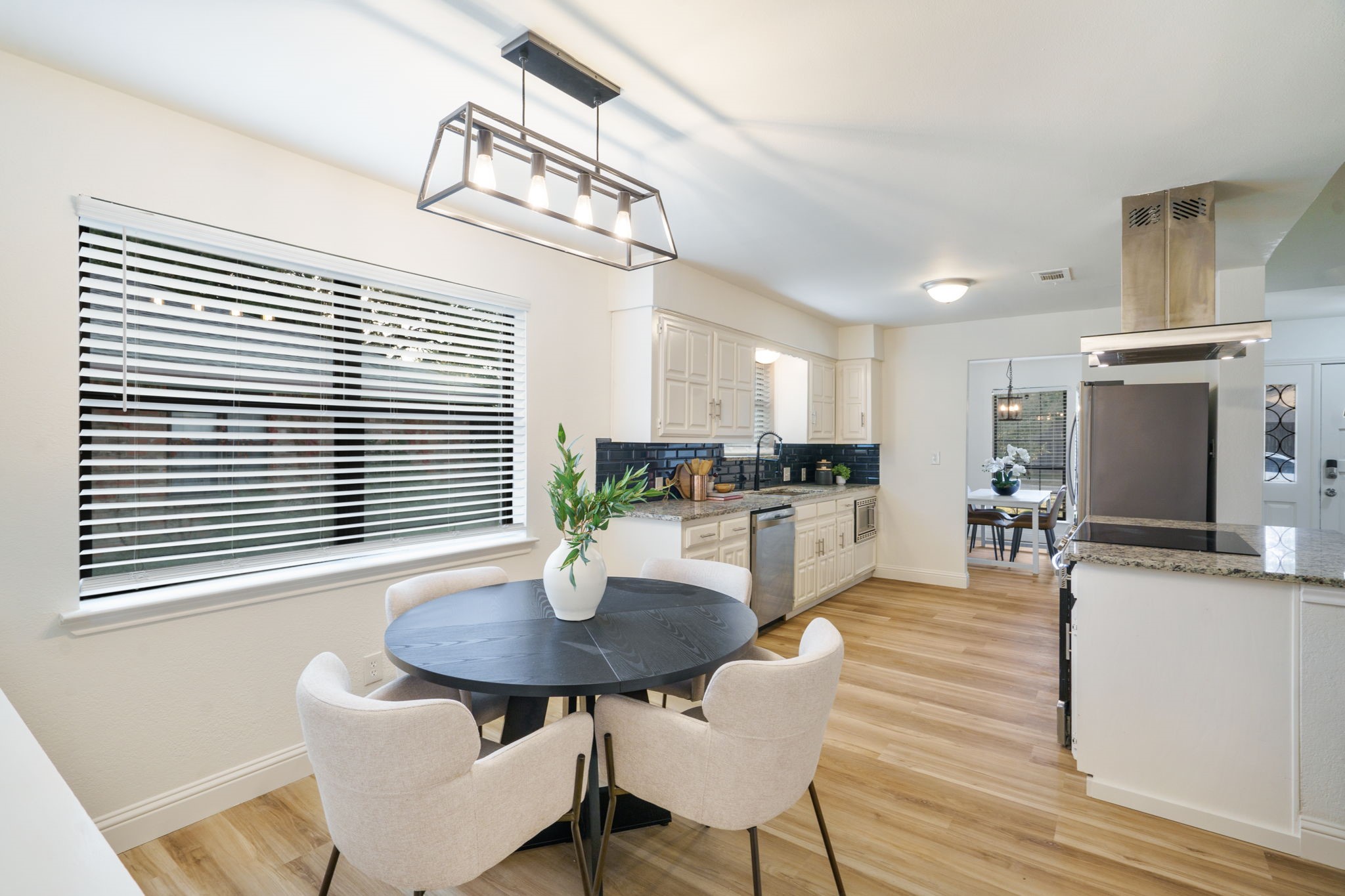 2408 Huntington Drive