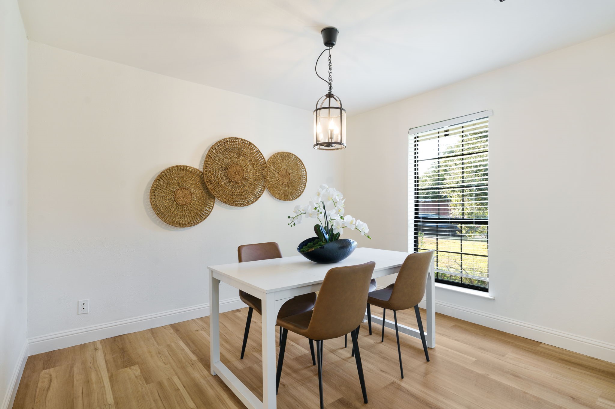 2408 Huntington Drive