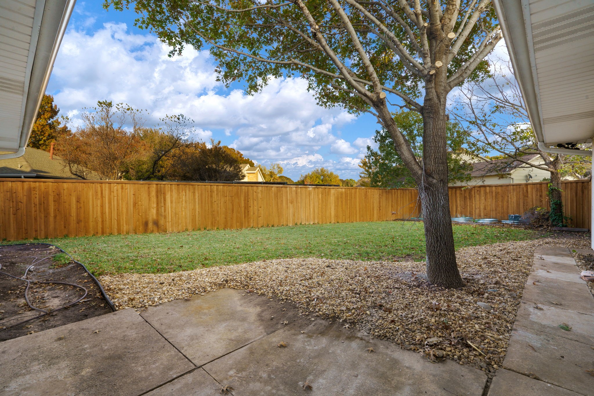 2408 Huntington Drive