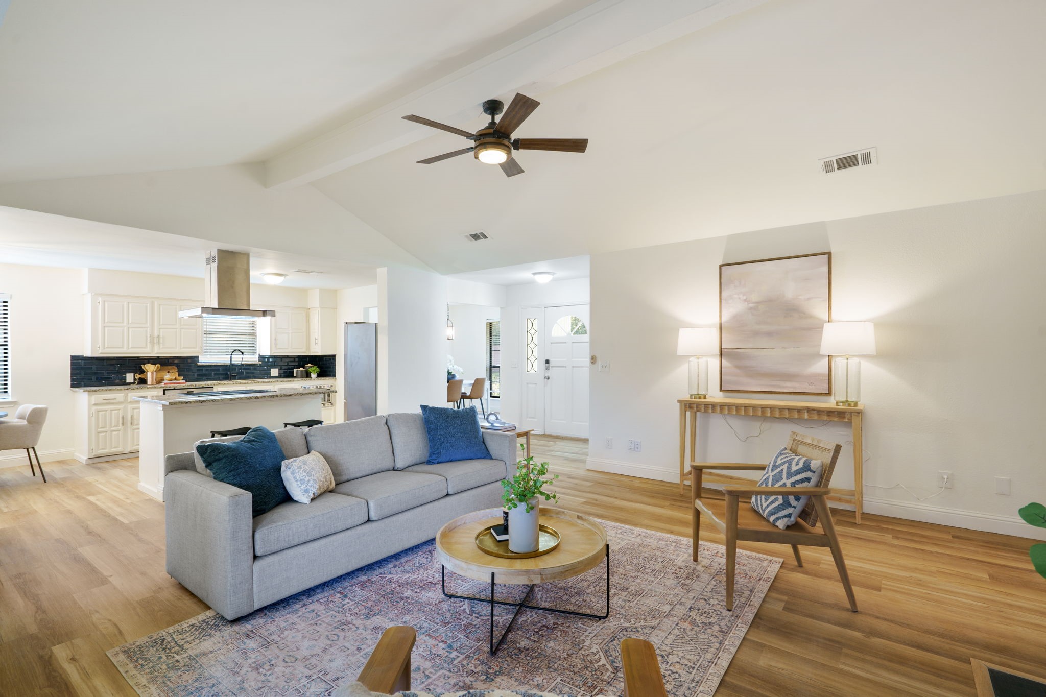 2408 Huntington Drive