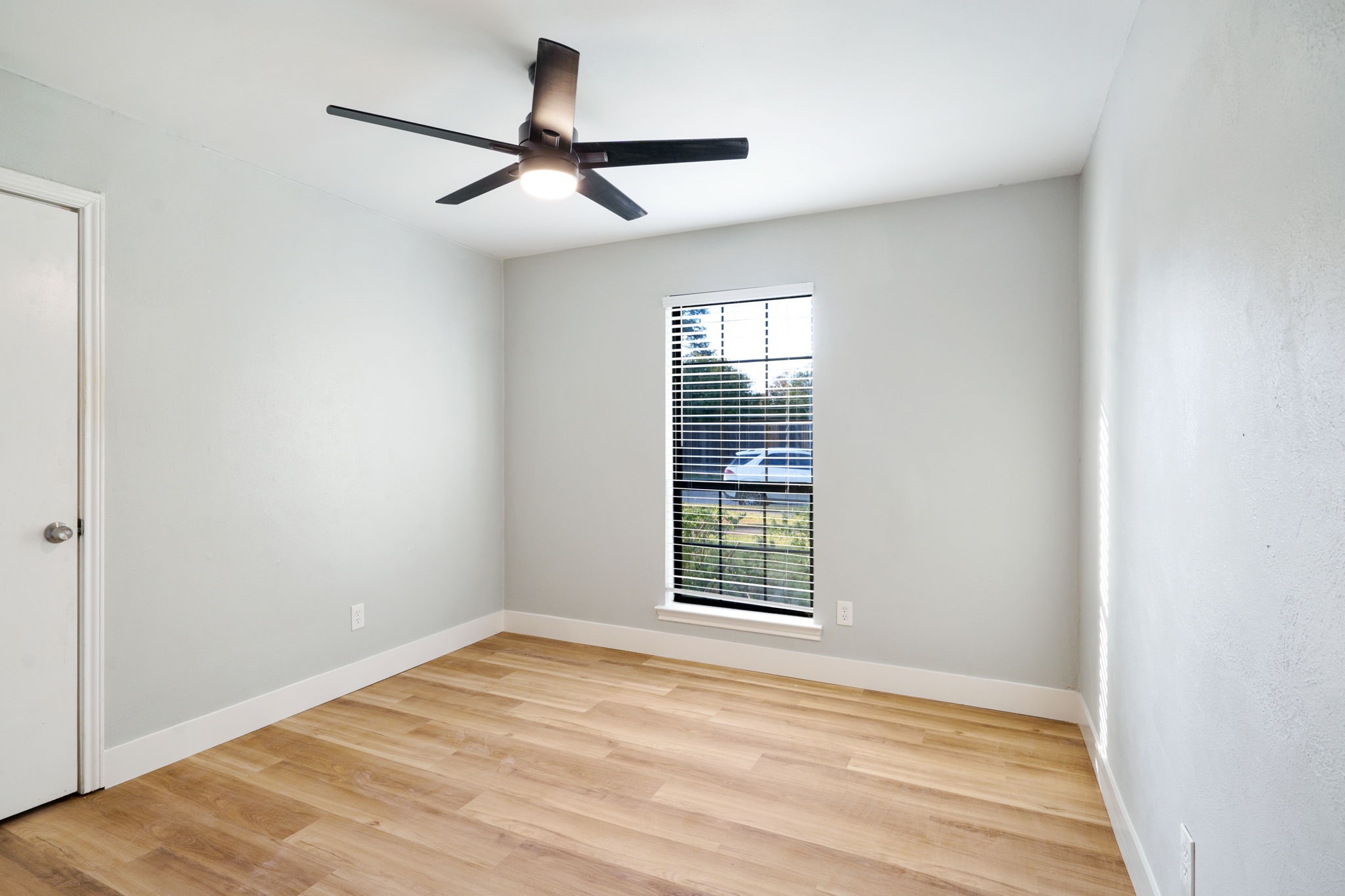 2408 Huntington Drive