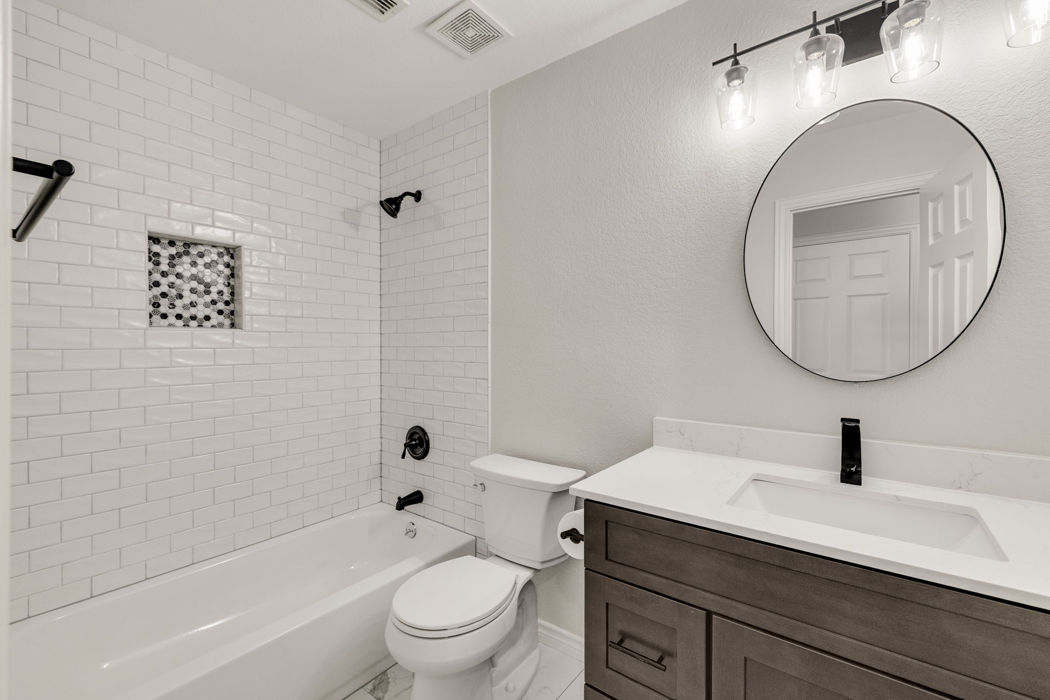 3000 Chippenham Drive