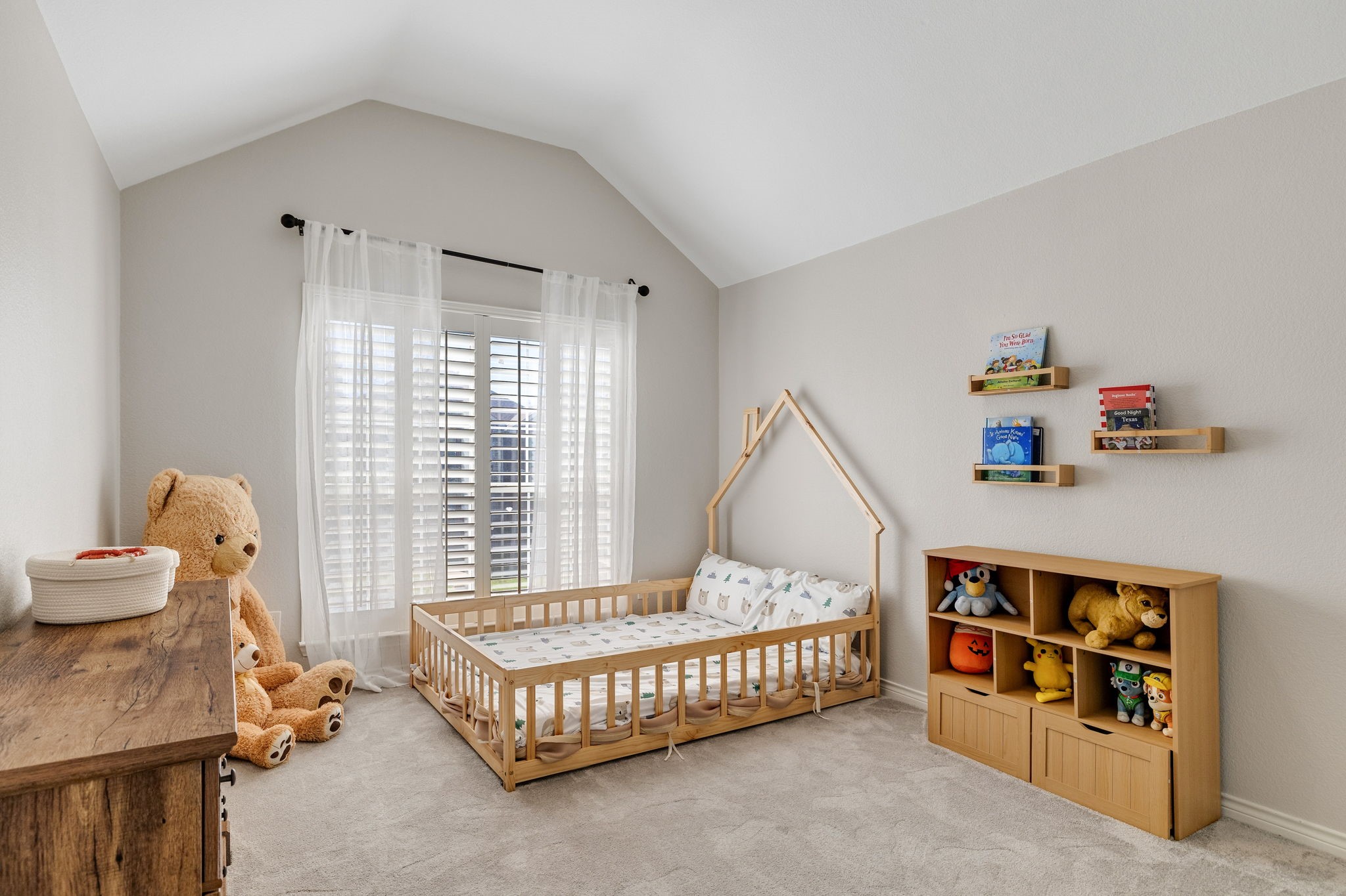 3000 Chippenham Drive