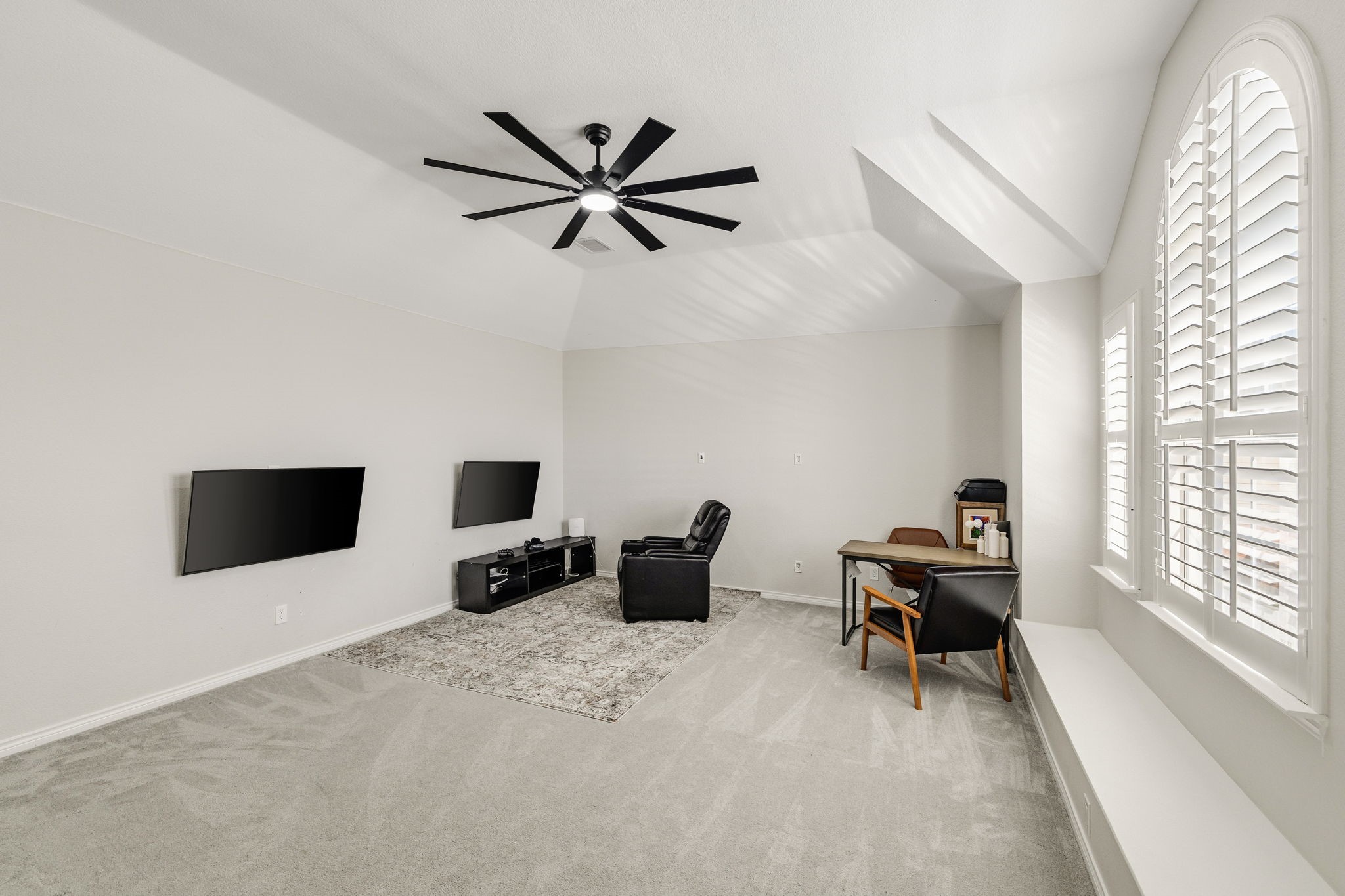 3000 Chippenham Drive