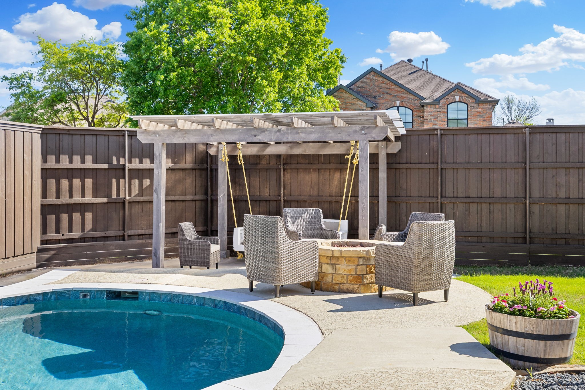 3000 Chippenham Drive