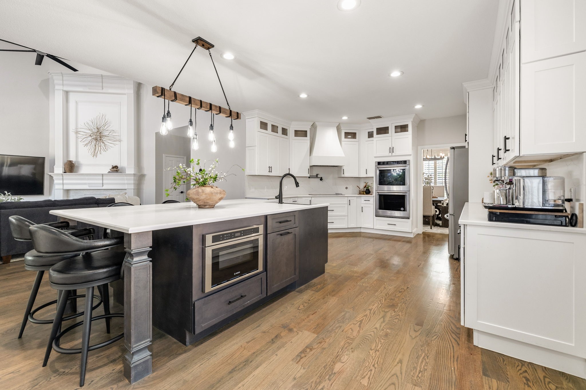 3000 Chippenham Drive