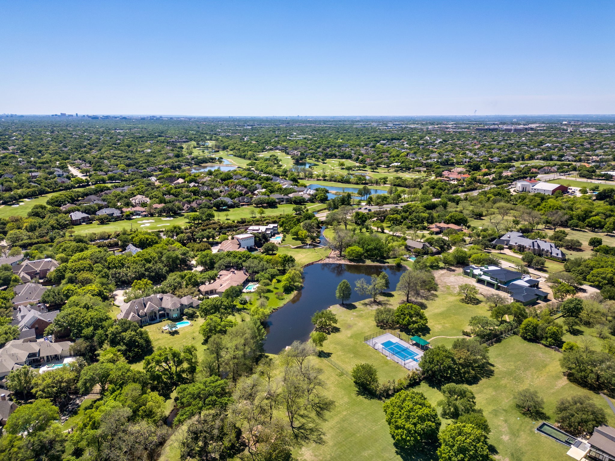 5116 Meadowside Lane