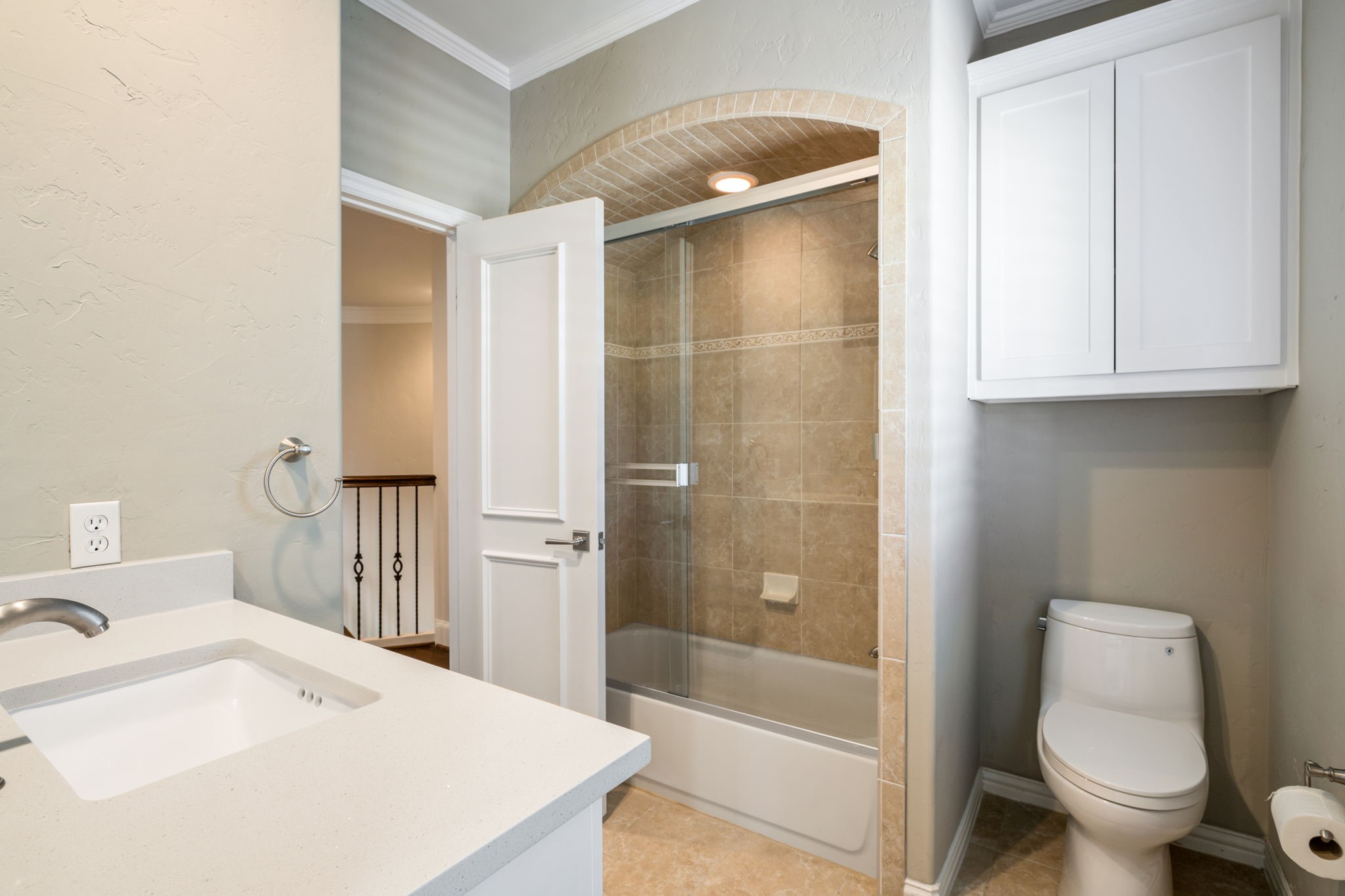 5116 Meadowside Lane