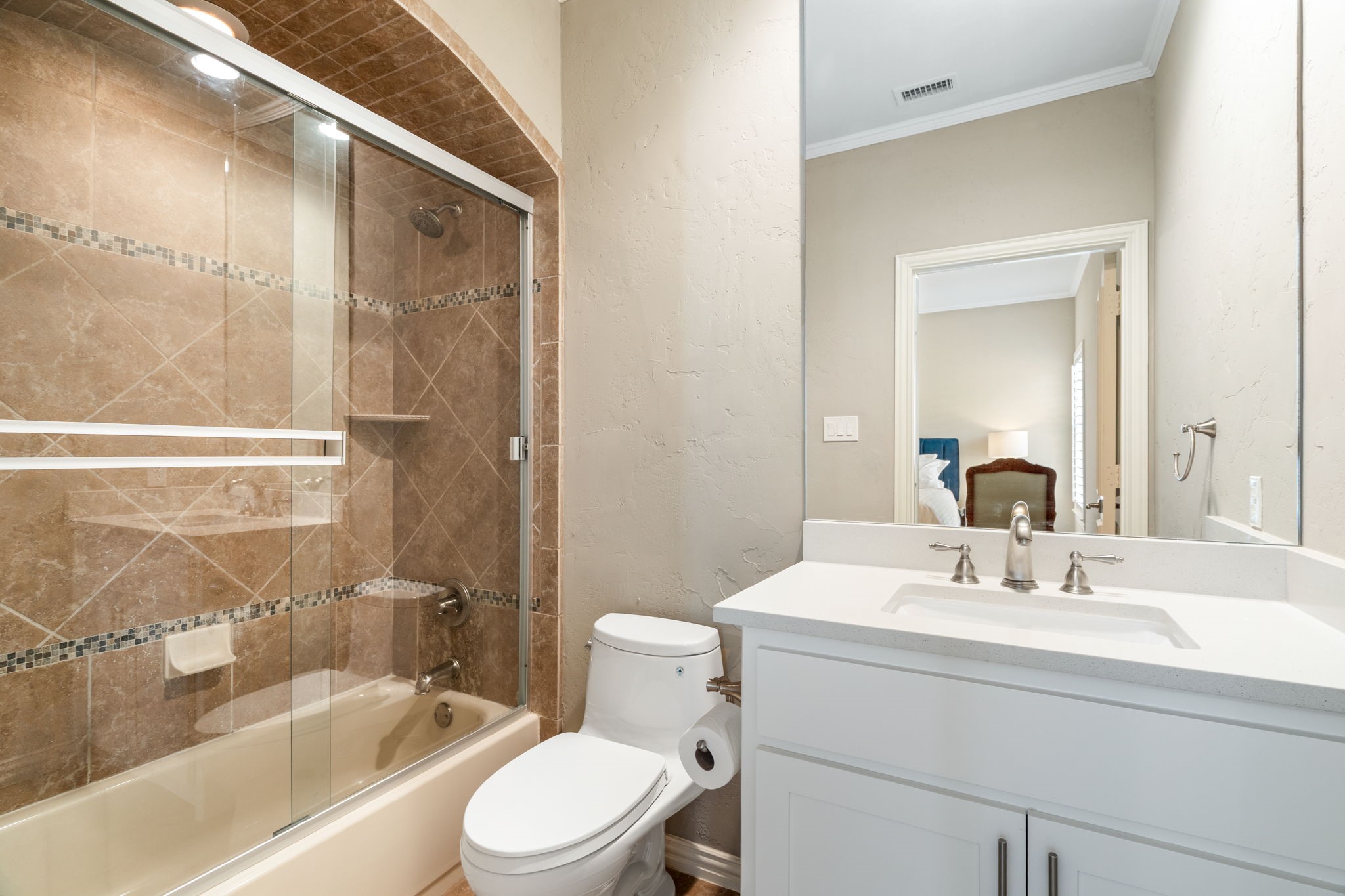 5116 Meadowside Lane