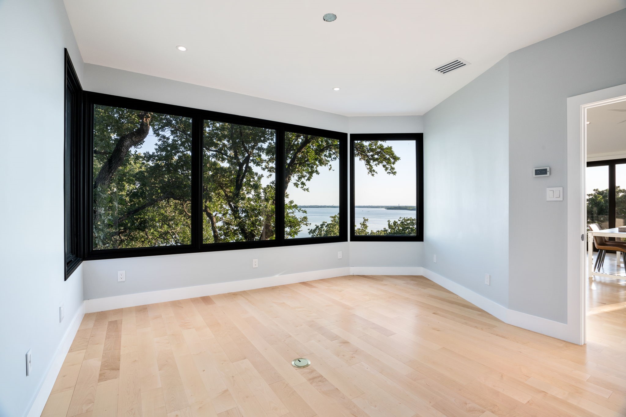 1009 Fox Hollow Lane
