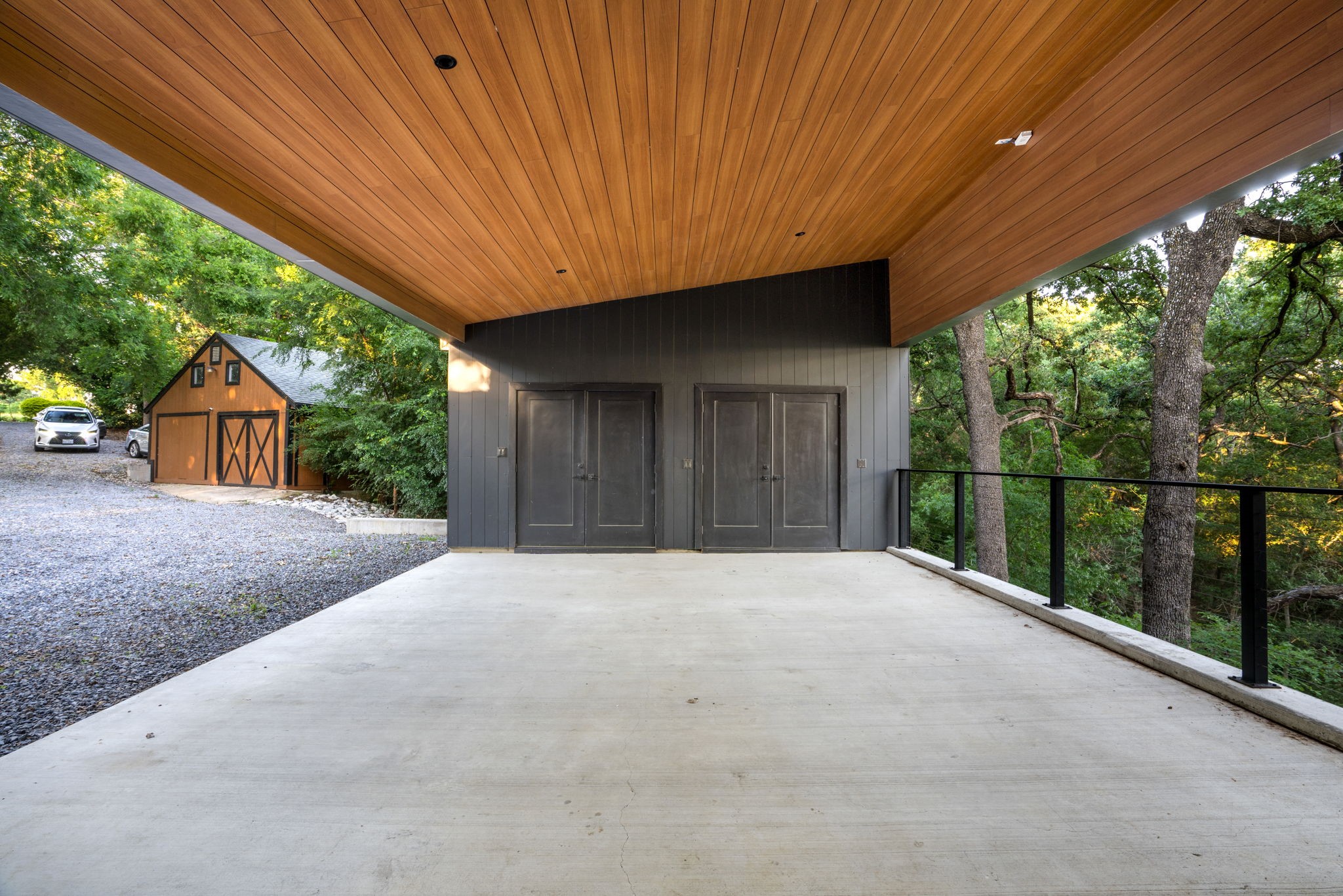 1009 Fox Hollow Lane