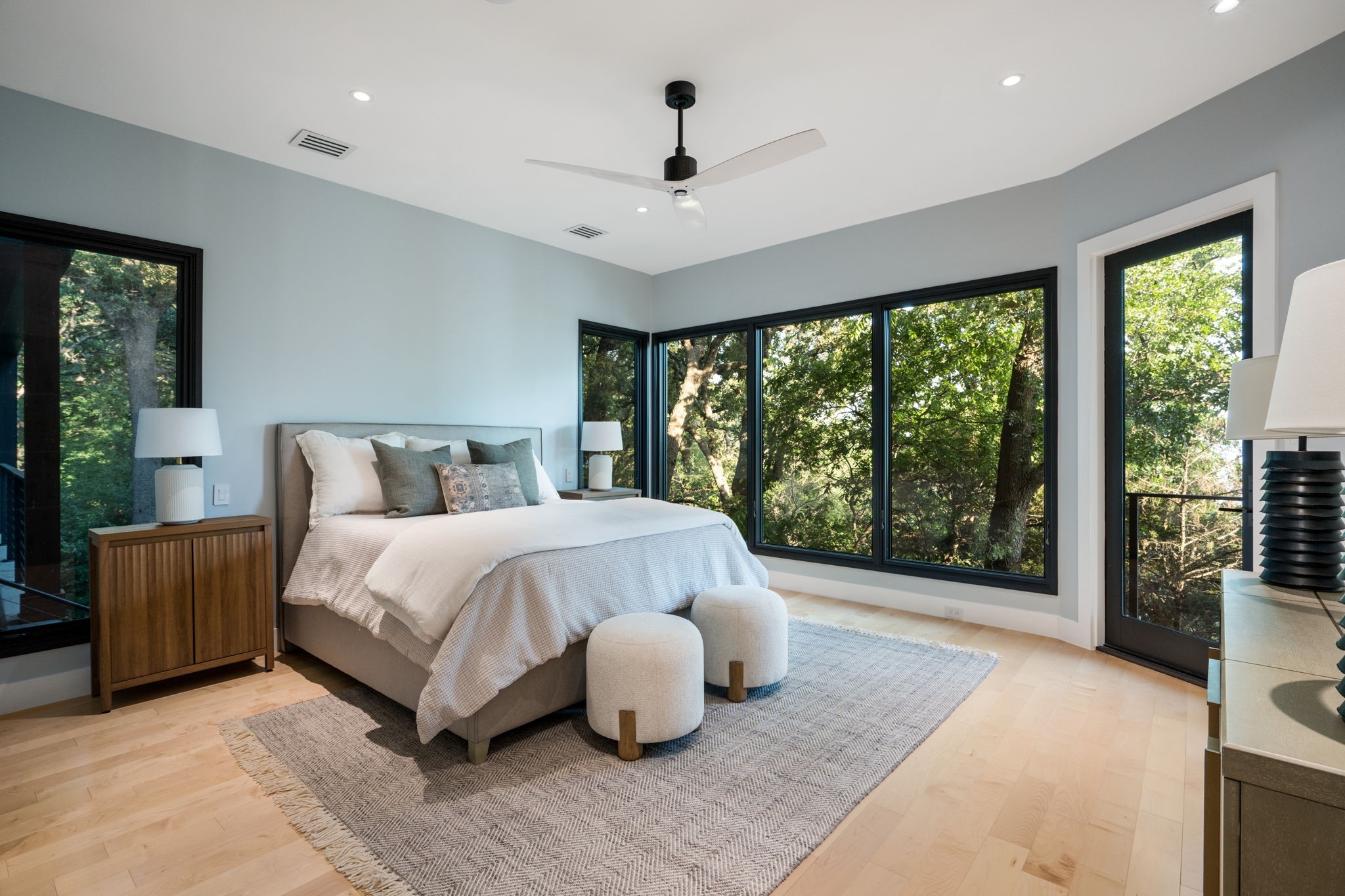 1009 Fox Hollow Lane