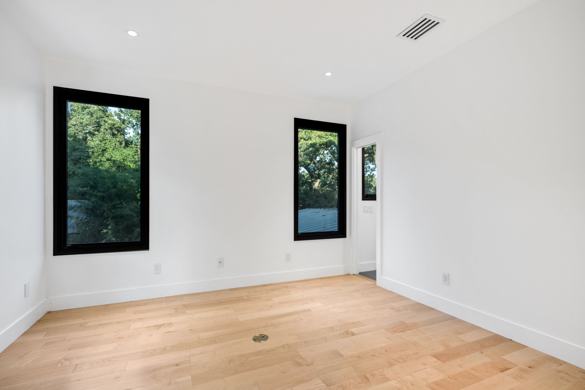 1009 Fox Hollow Lane