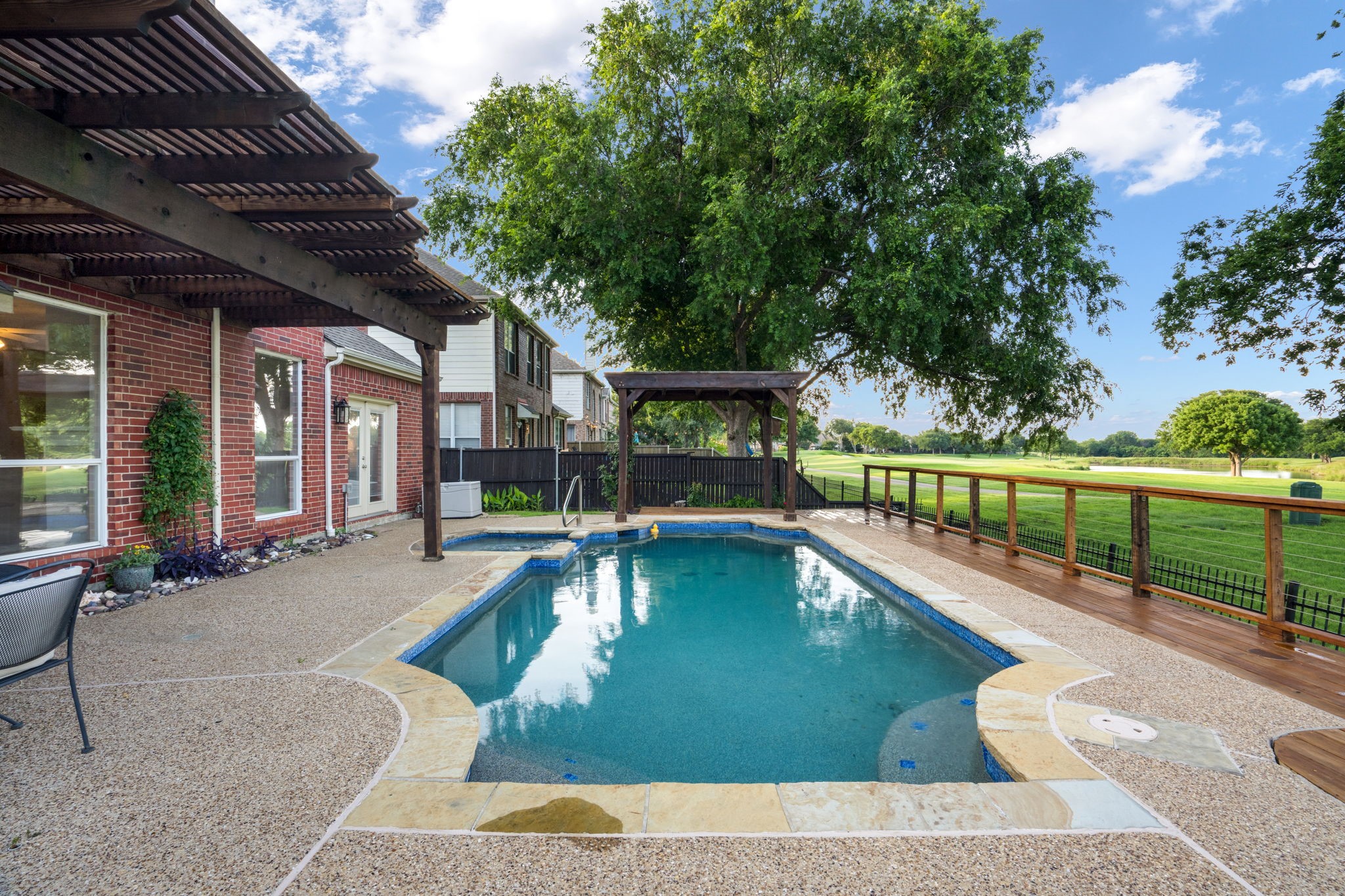 2733 Woodson Drive