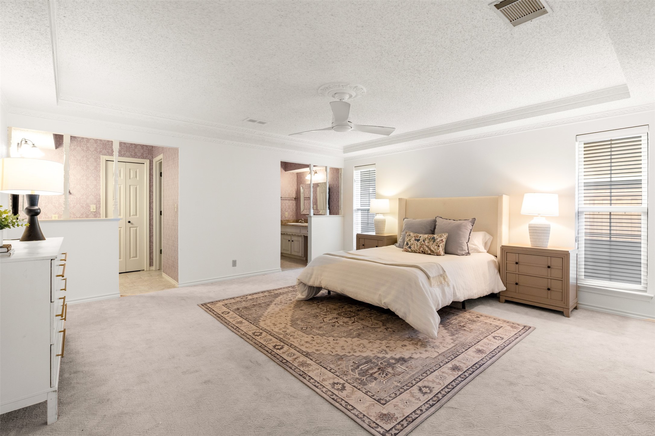 2313 Tamarisk Lane