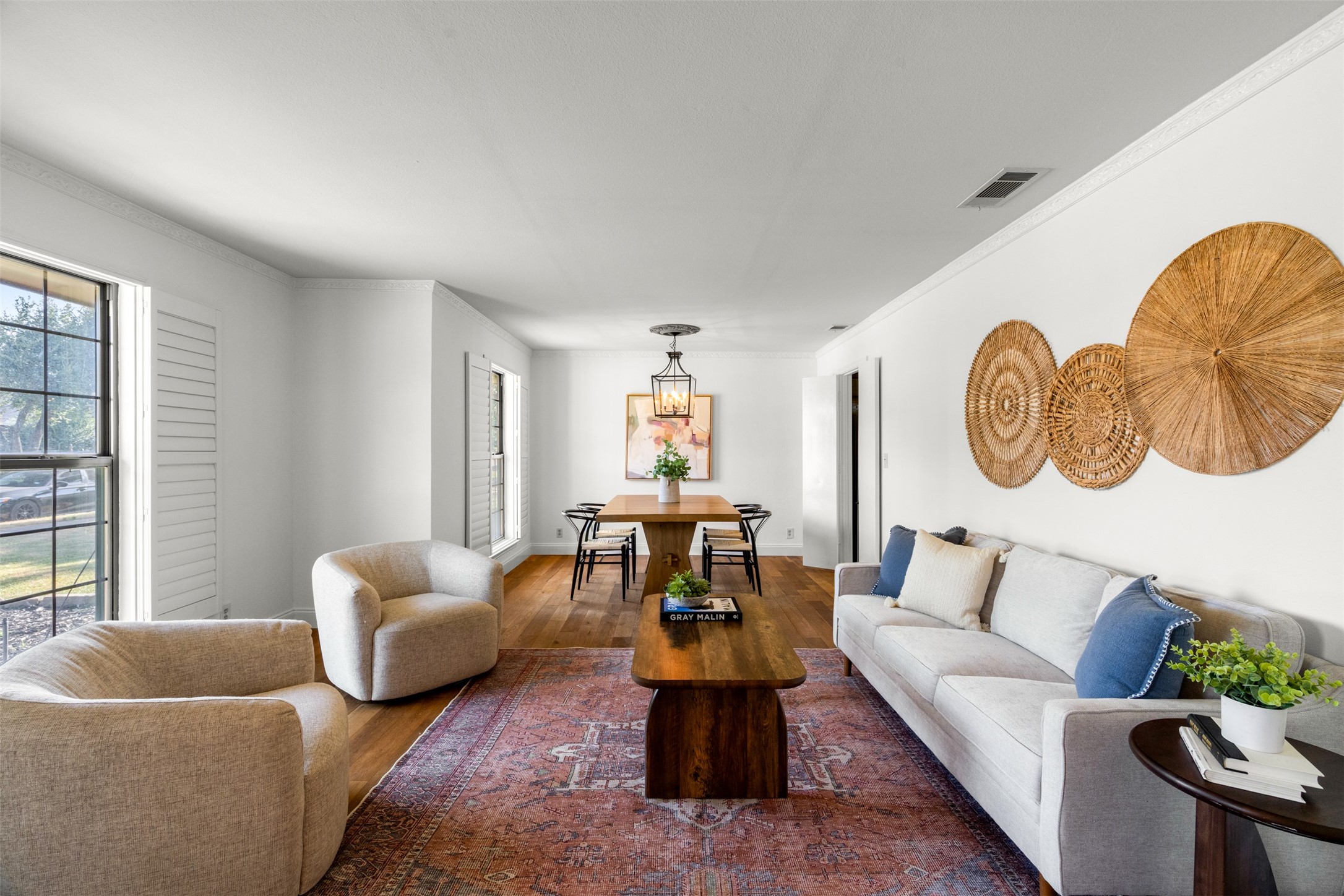 2313 Tamarisk Lane