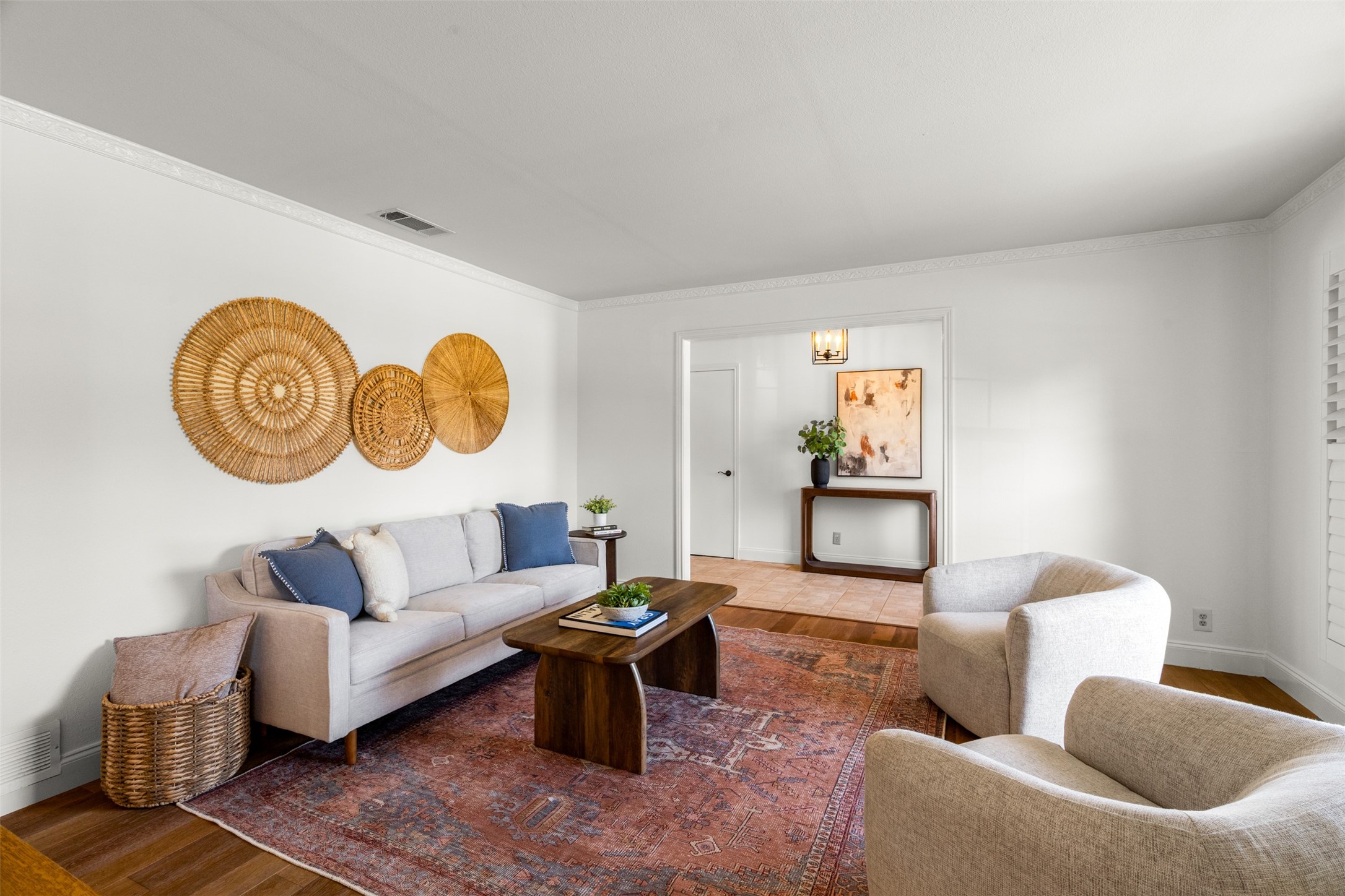 2313 Tamarisk Lane