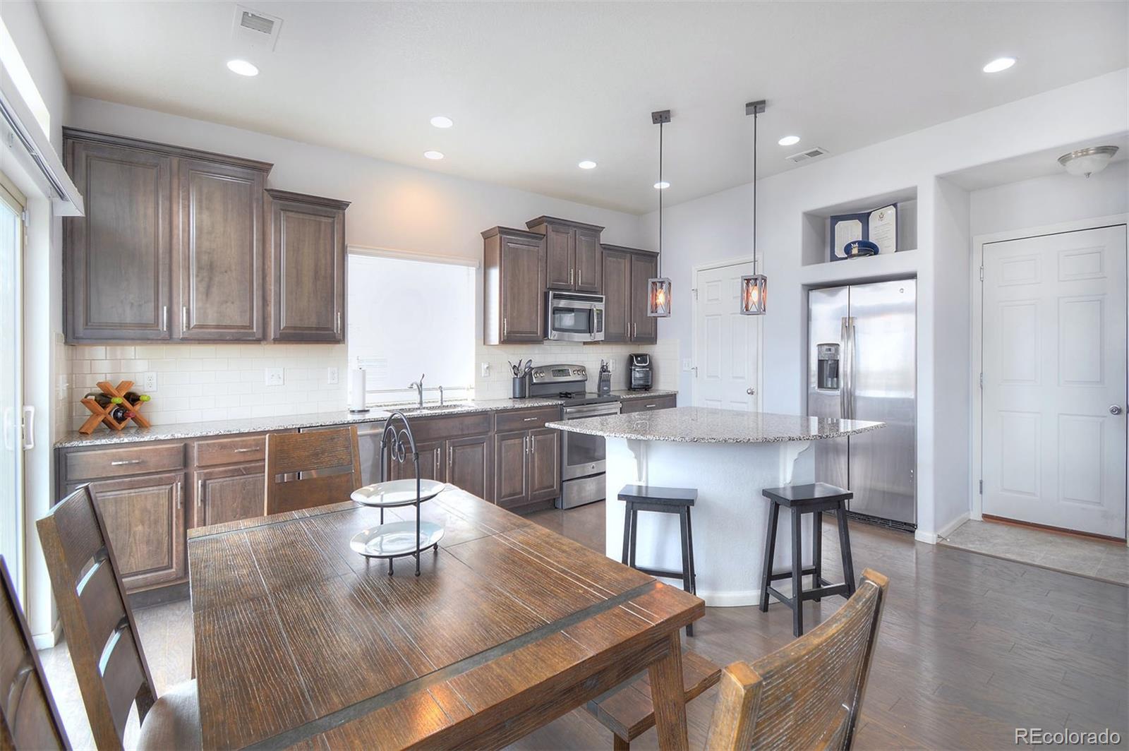 6439 Forest Thorn Court