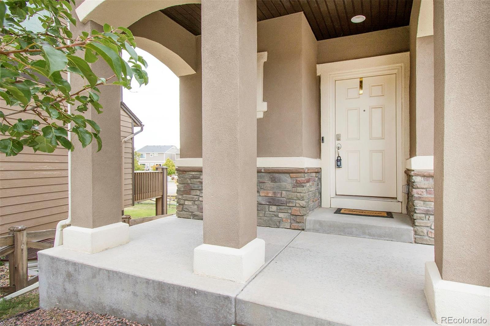 6439 Forest Thorn Court