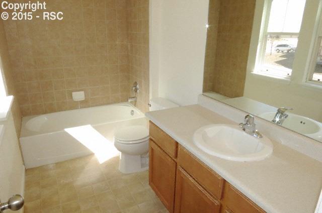 7250 Creekfront Drive