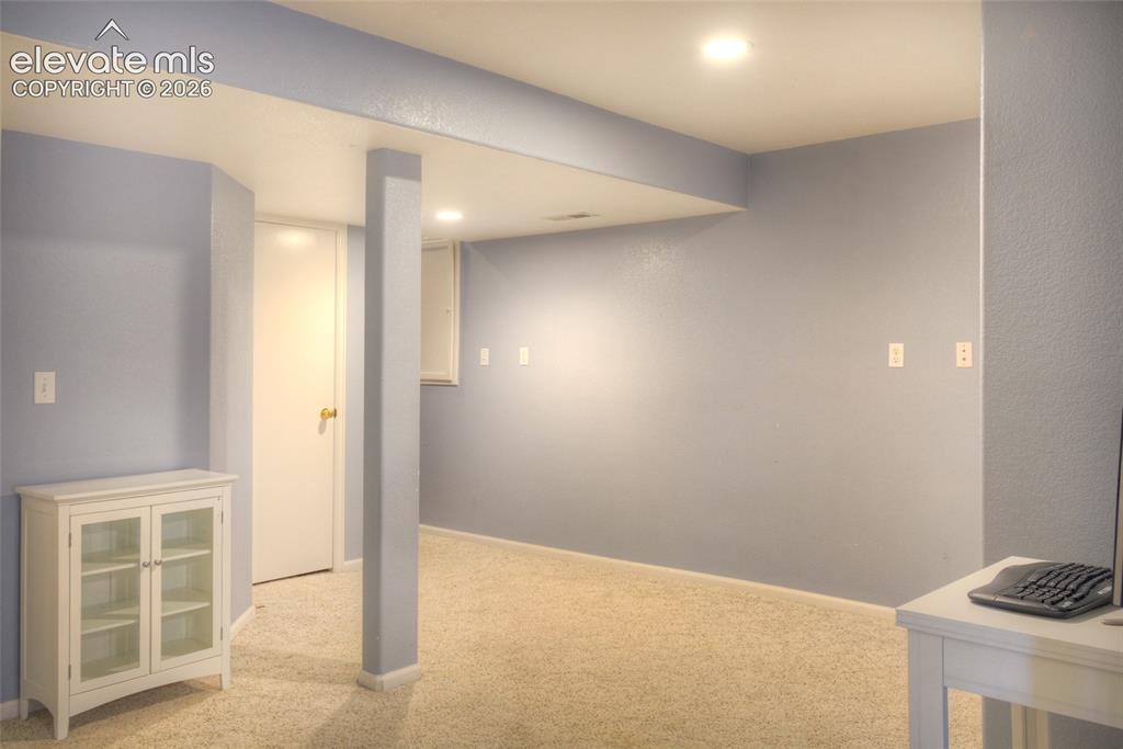 17085 Foxcross Drive