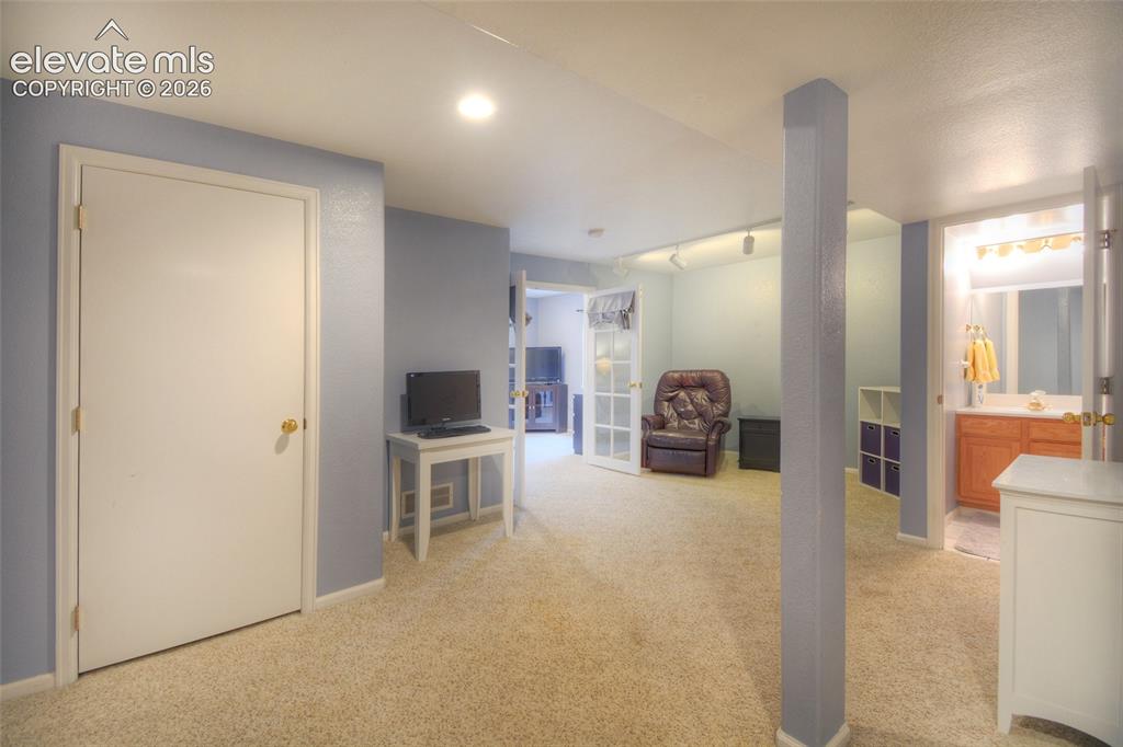 17085 Foxcross Drive