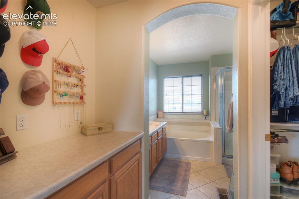 17085 Foxcross Drive