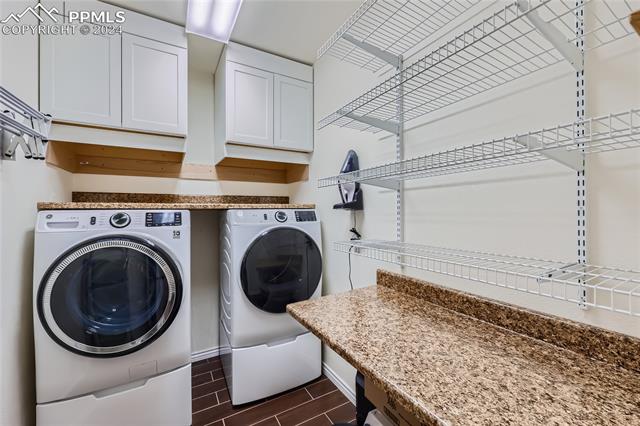 8360 Old Exchange Drive