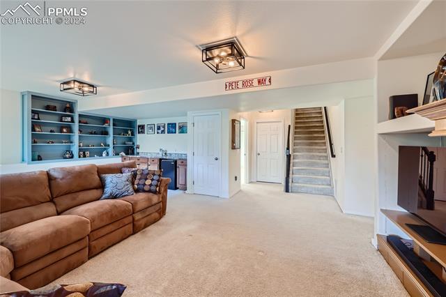 8360 Old Exchange Drive