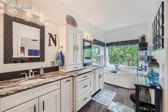 8360 Old Exchange Drive