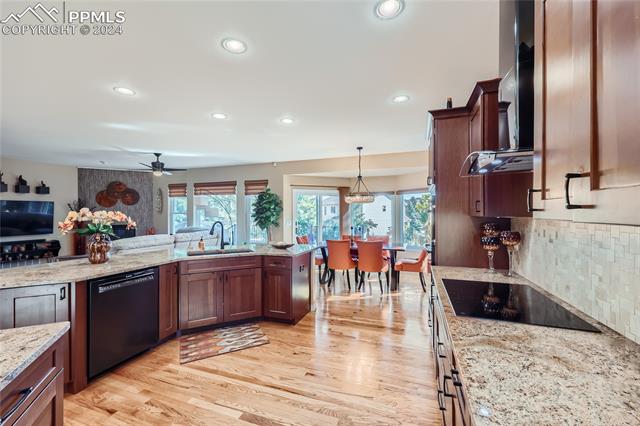 8360 Old Exchange Drive