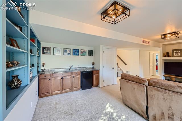 8360 Old Exchange Drive