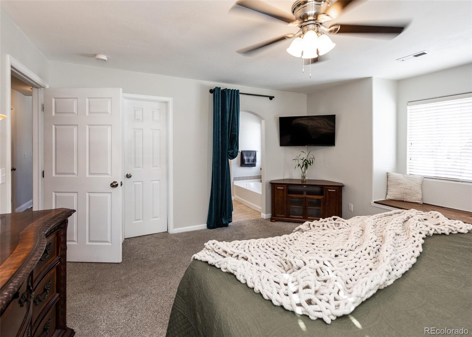 1406 Leigh Lane