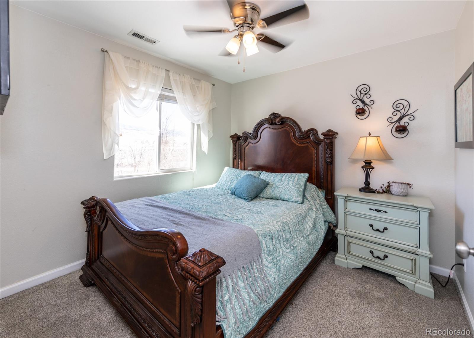 1406 Leigh Lane